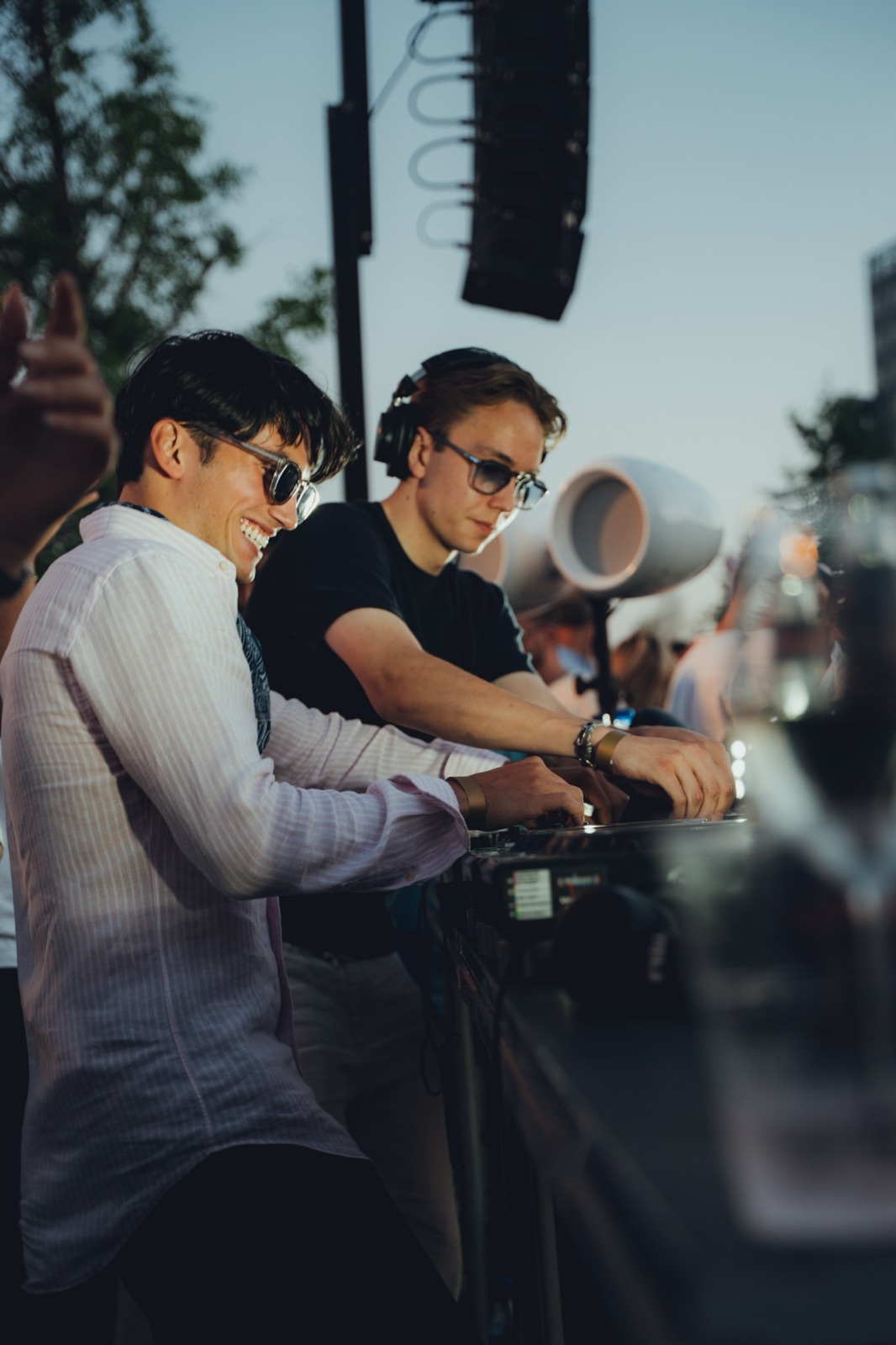 Zwei DJs beim TEAL Festival